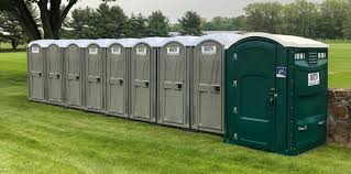 Portable Toilet Rental for Emergency Services